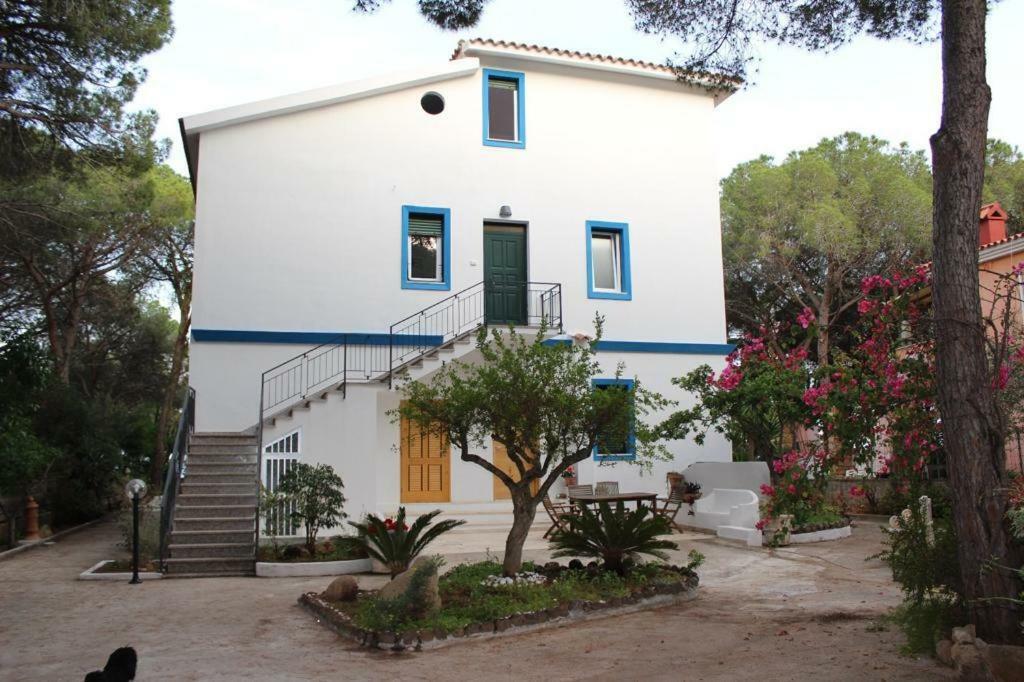Villa B. Calaliberotto Cala Liberotto Luaran gambar